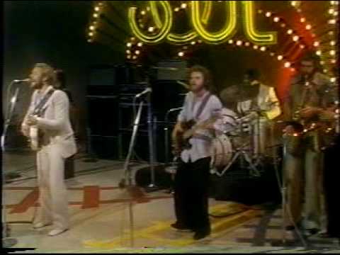 This image has an empty alt attribute; its file name is awb.jpg